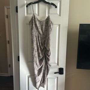 BB Dakota animal print midi dress size 4.